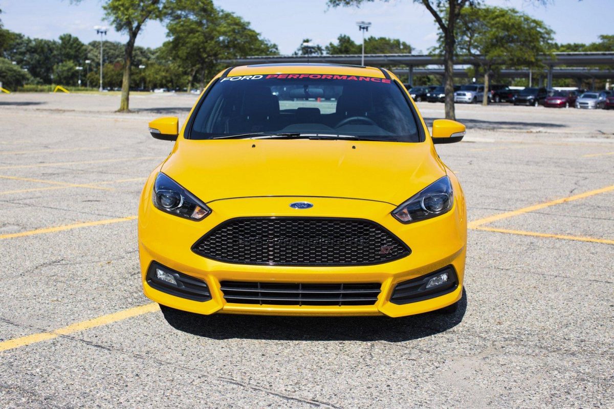 FORD FOCUS