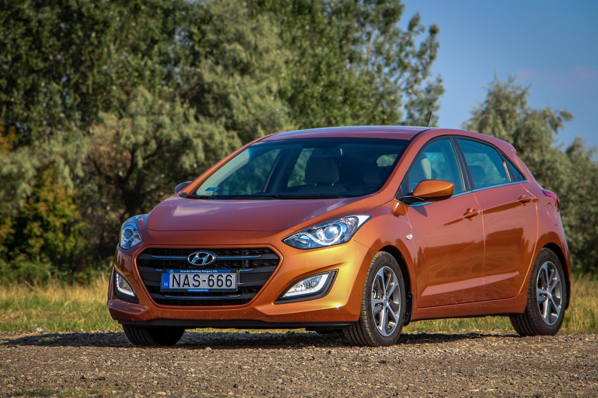 HYUNDAI I30