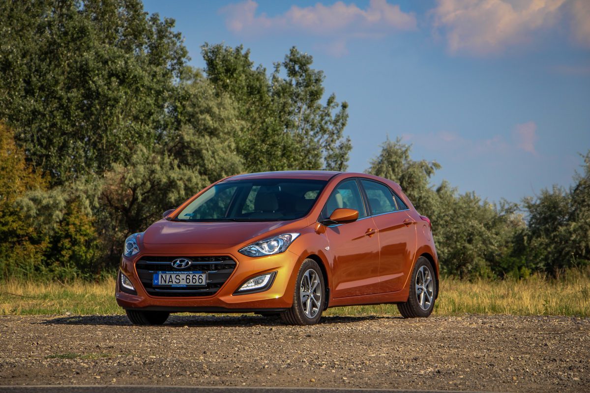 HYUNDAI I30