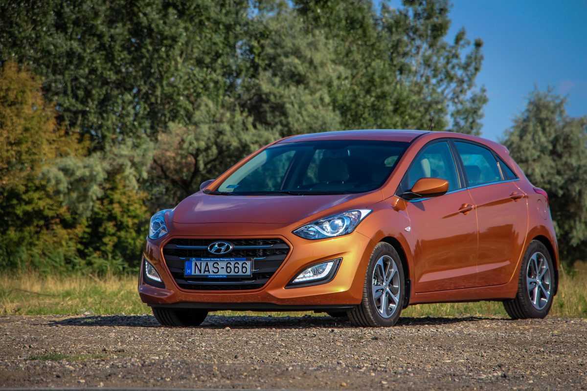 HYUNDAI I30