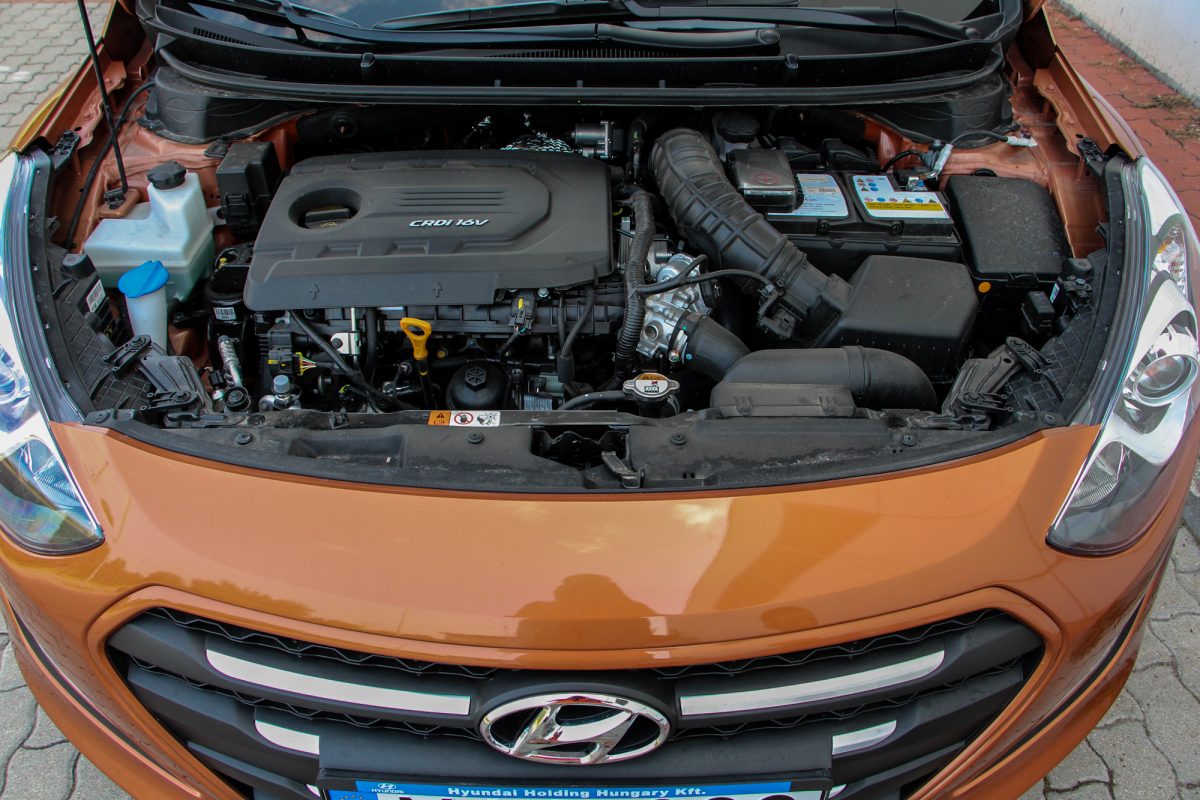 HYUNDAI I30