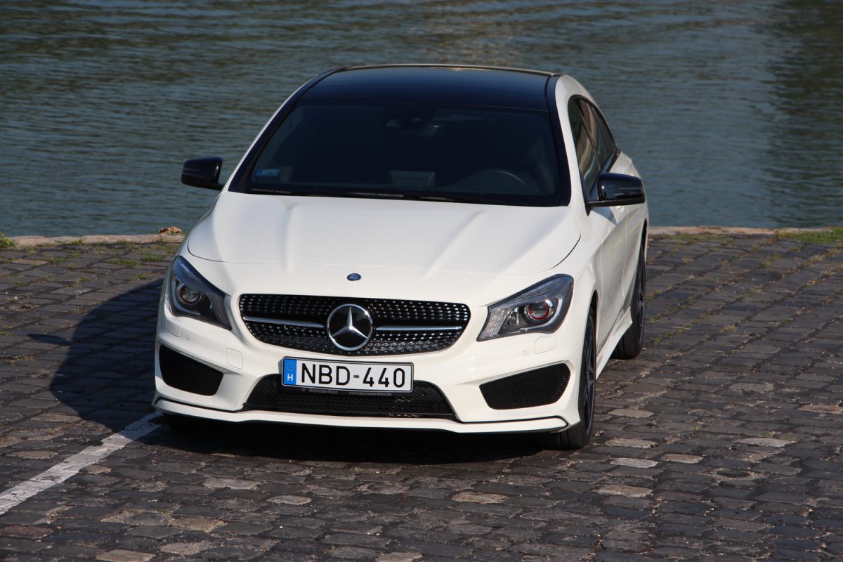 MERCEDES-BENZ