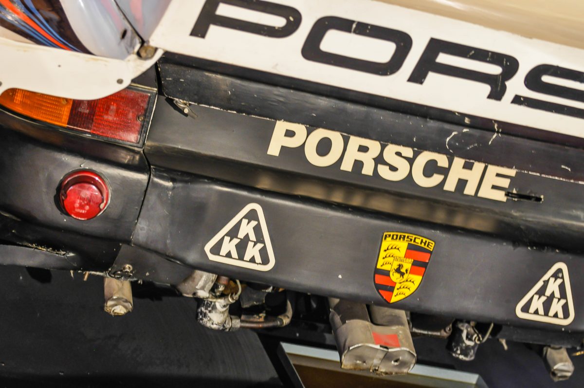 PORSCHE