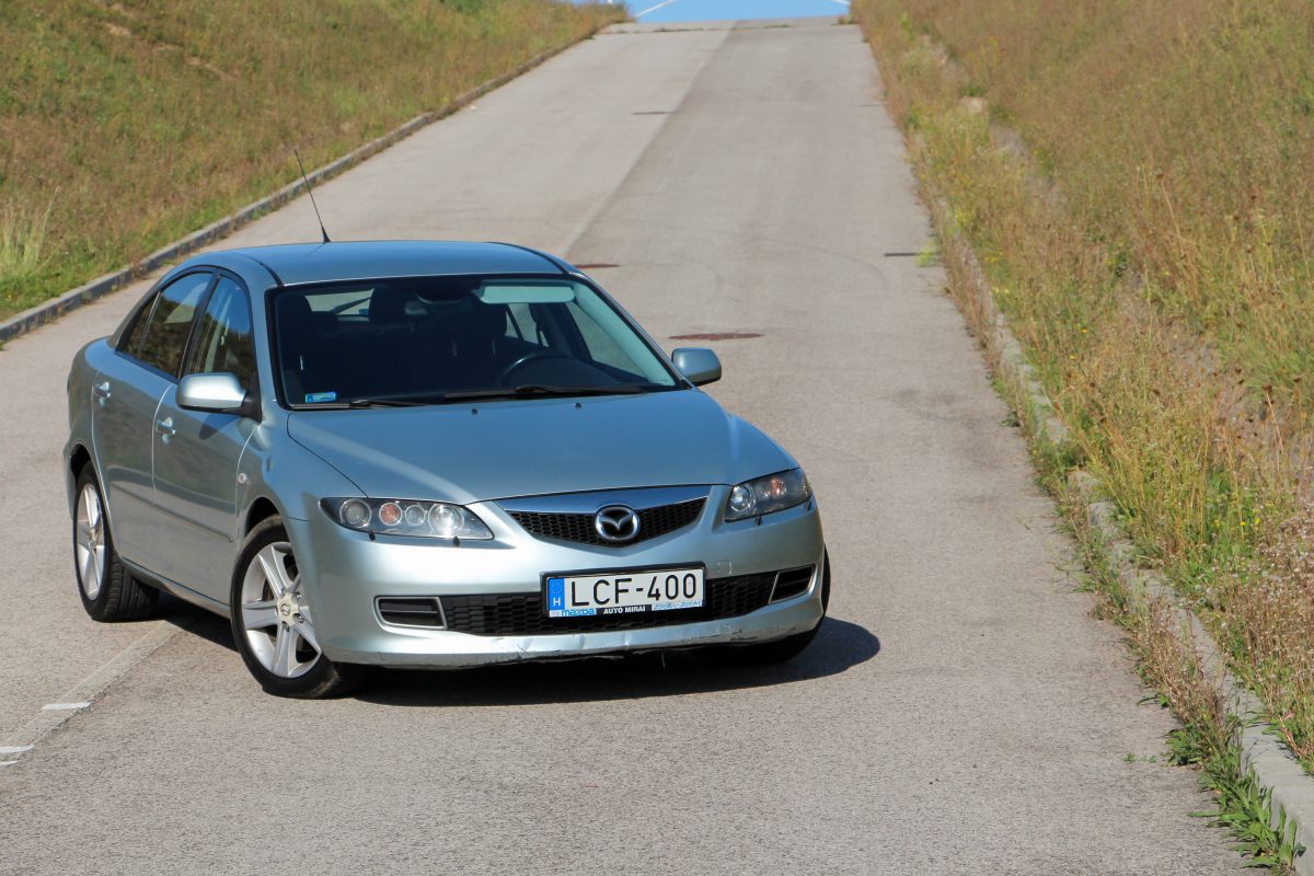 MAZDA 6