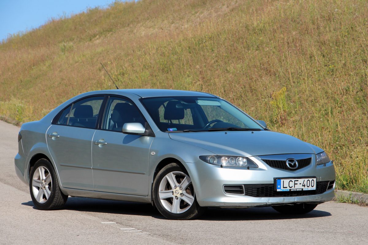 MAZDA 6
