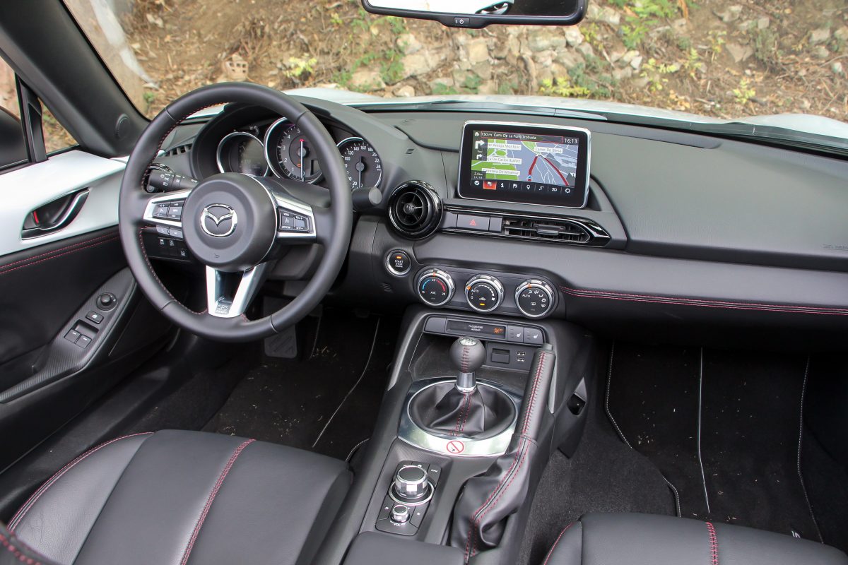 MAZDA MX-5