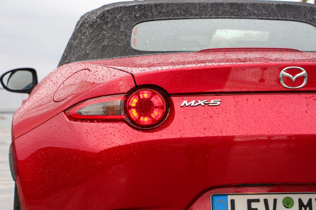 MAZDA MX-5