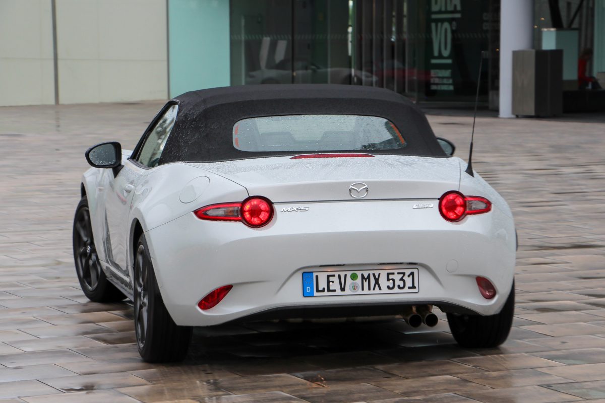 MAZDA MX-5