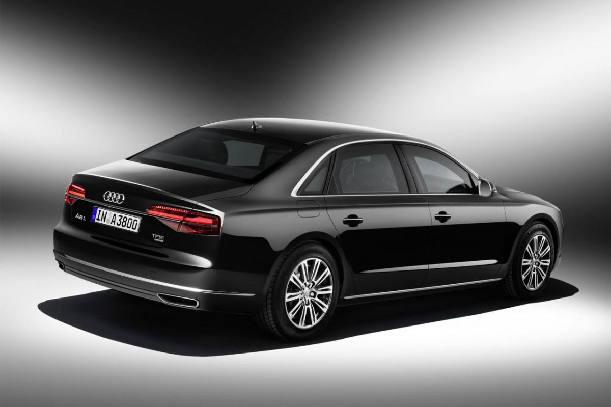 AUDI A8