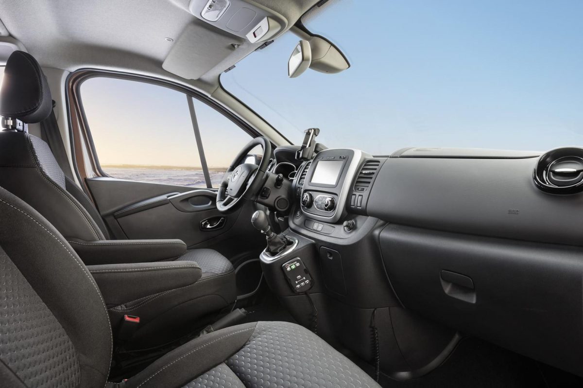 OPEL VIVARO