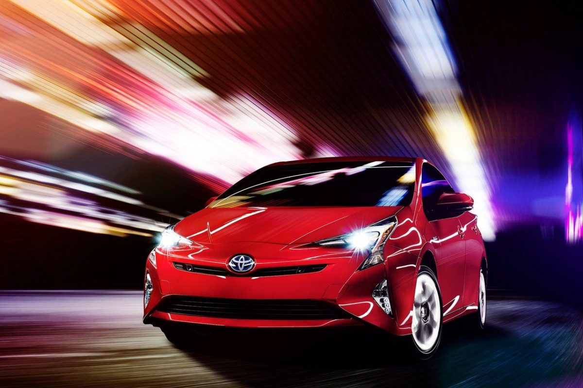 TOYOTA PRIUS