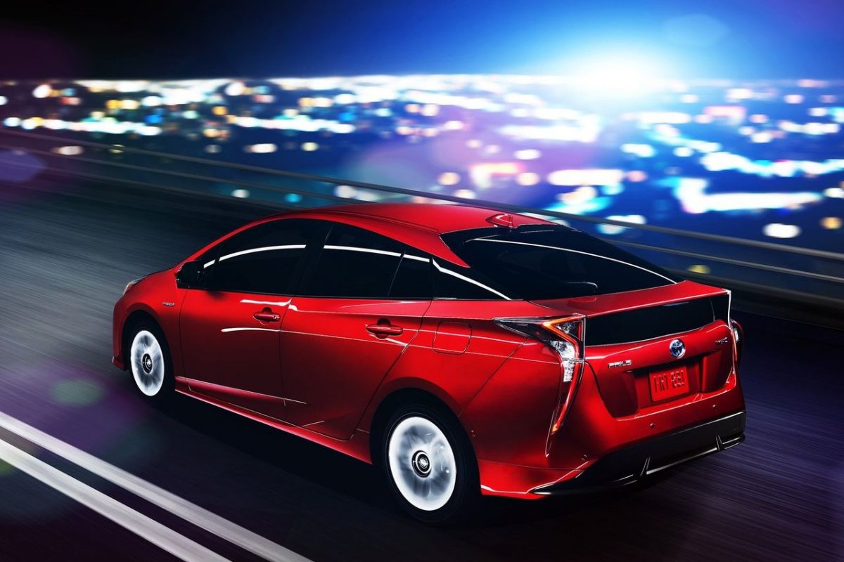 TOYOTA PRIUS