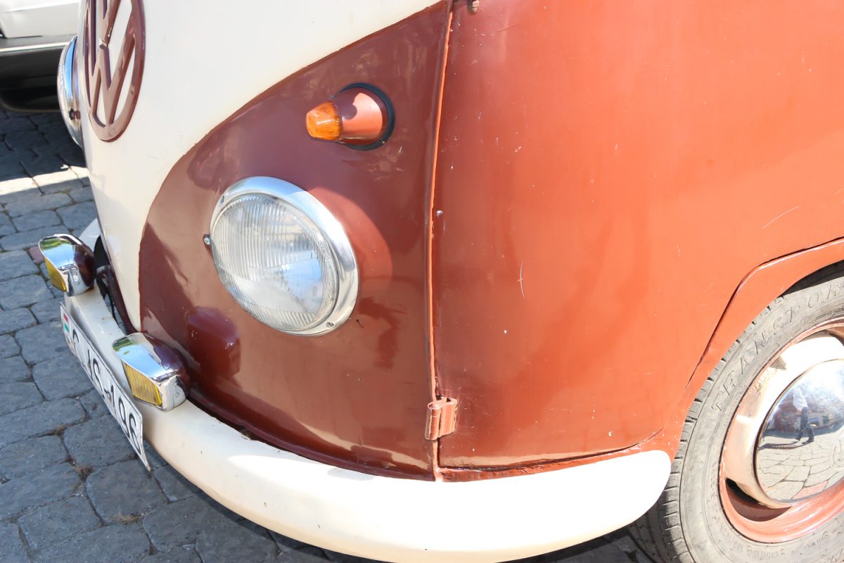 VOLKSWAGEN