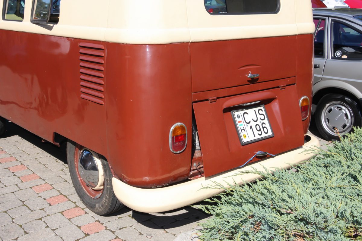 VOLKSWAGEN