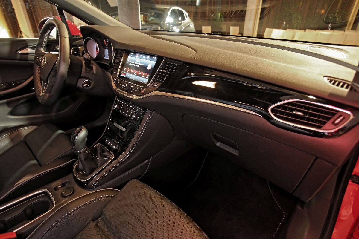OPEL ASTRA