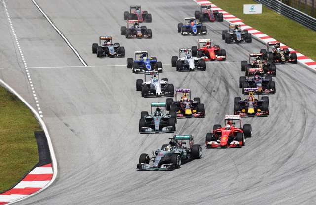 F1, Maláj Nagydíj: Vettel megtörte a Mercedes sikerét