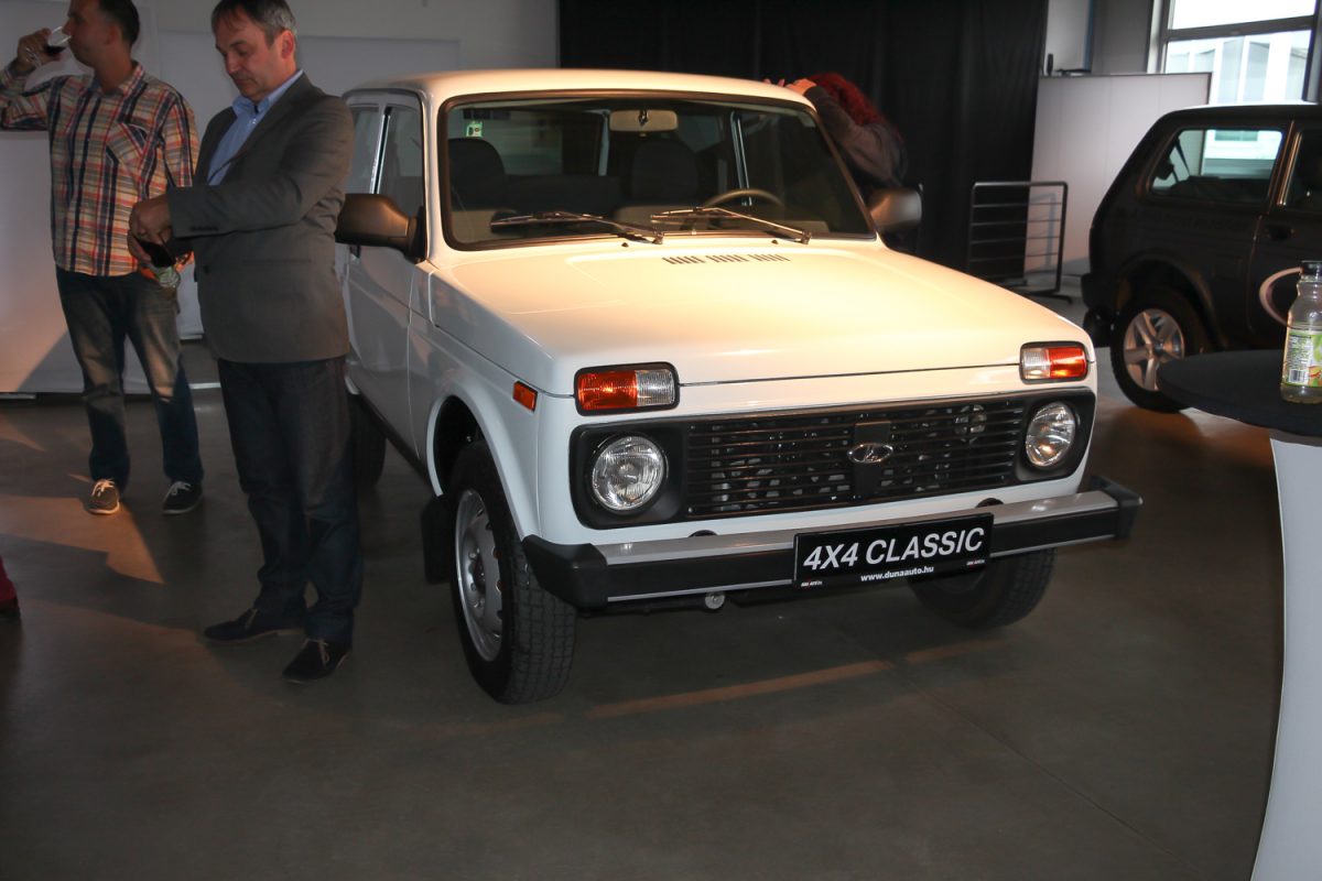 LADA