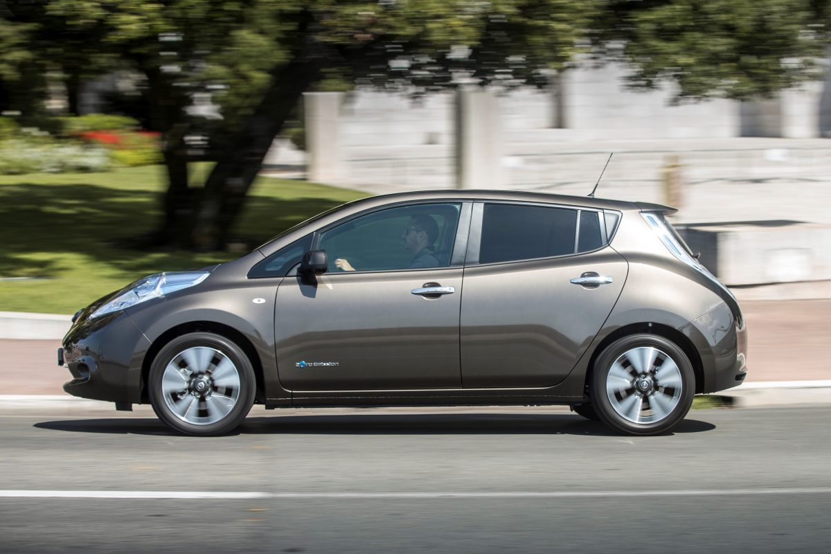 NISSAN LEAF