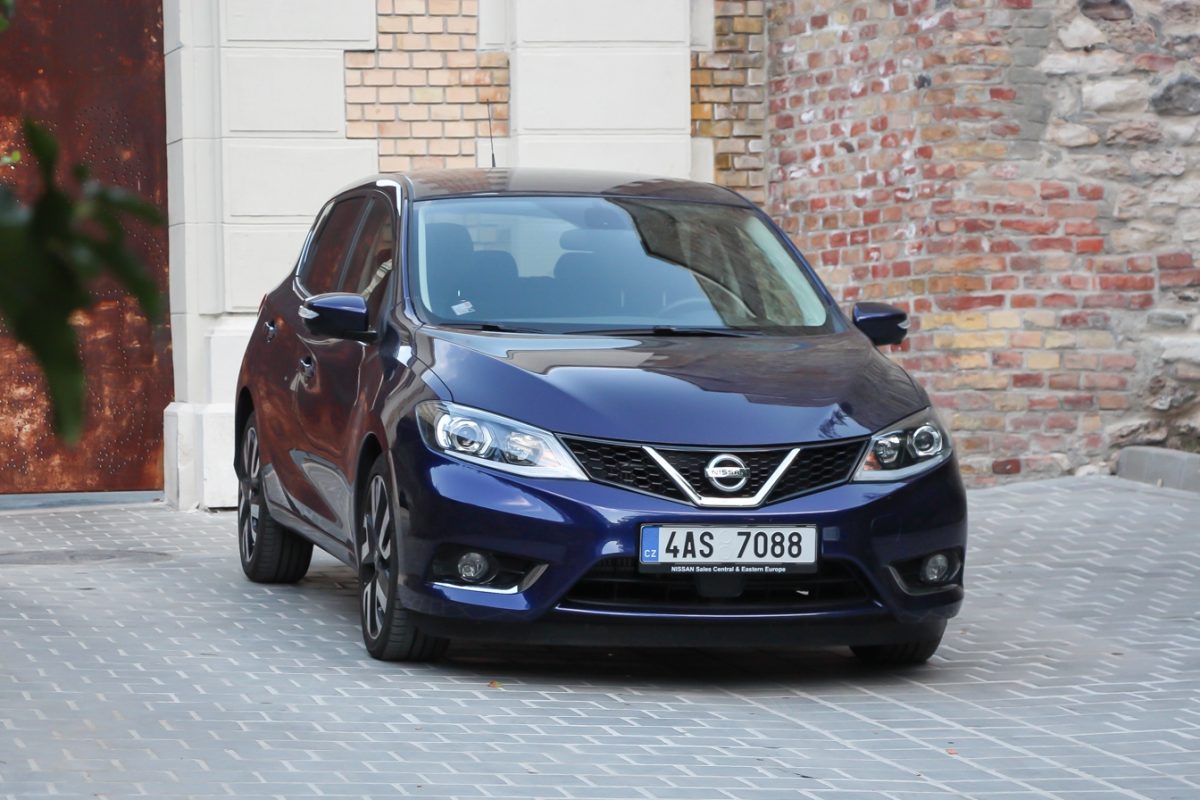NISSAN