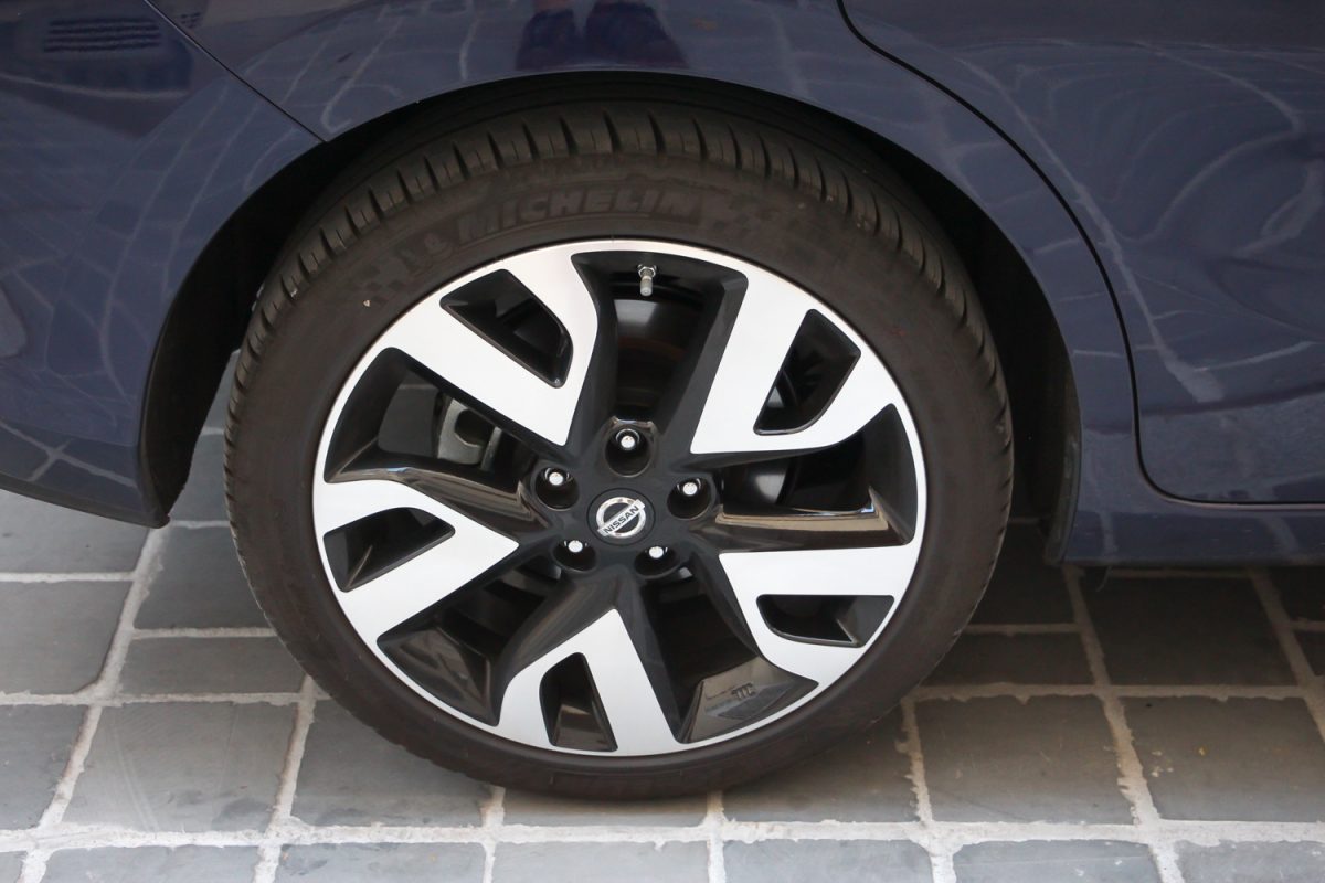 NISSAN