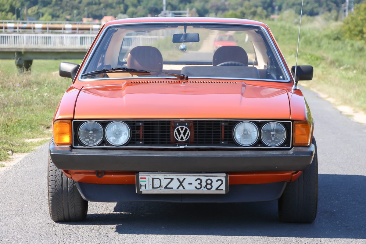 VOLKSWAGEN