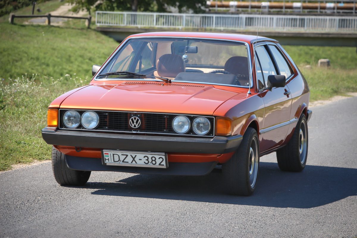 VOLKSWAGEN