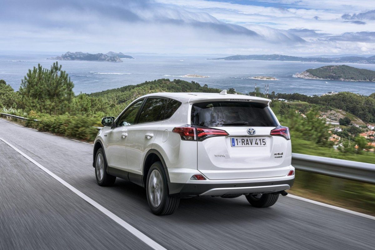 TOYOTA RAV 4