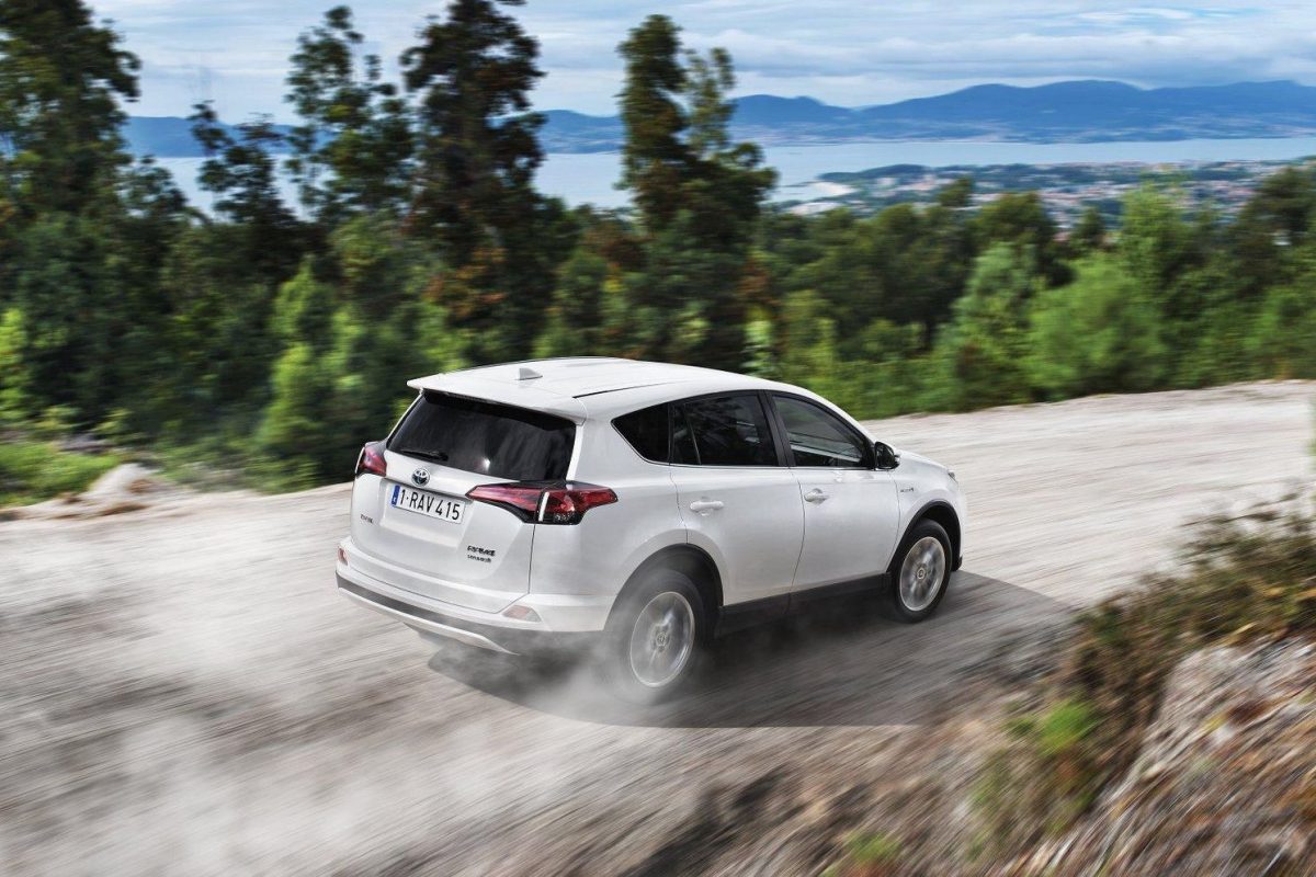 TOYOTA RAV 4