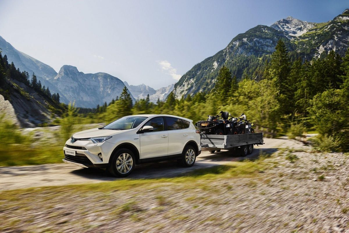 TOYOTA RAV 4