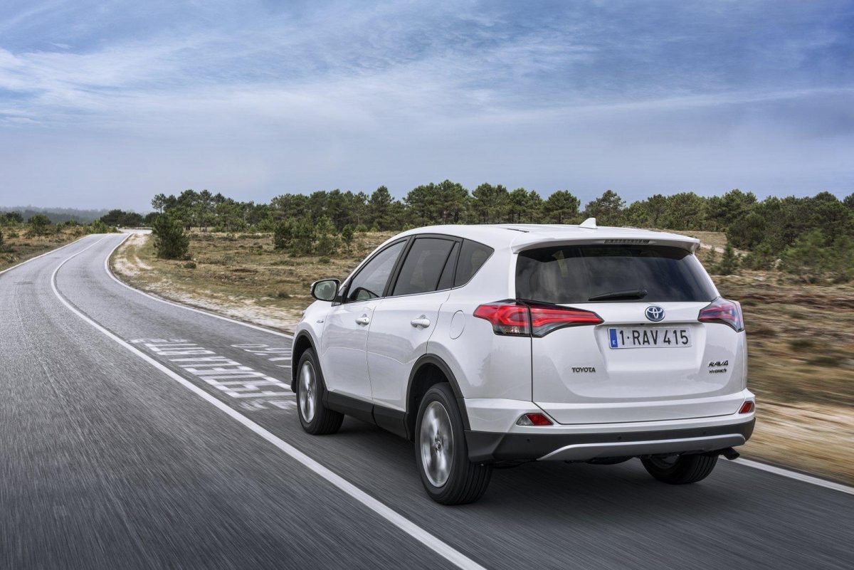 TOYOTA RAV 4