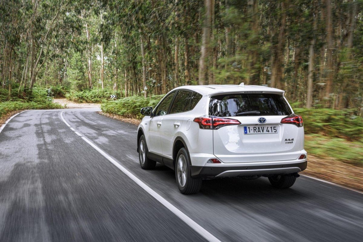 TOYOTA RAV 4