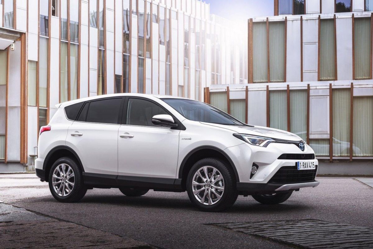 TOYOTA RAV 4