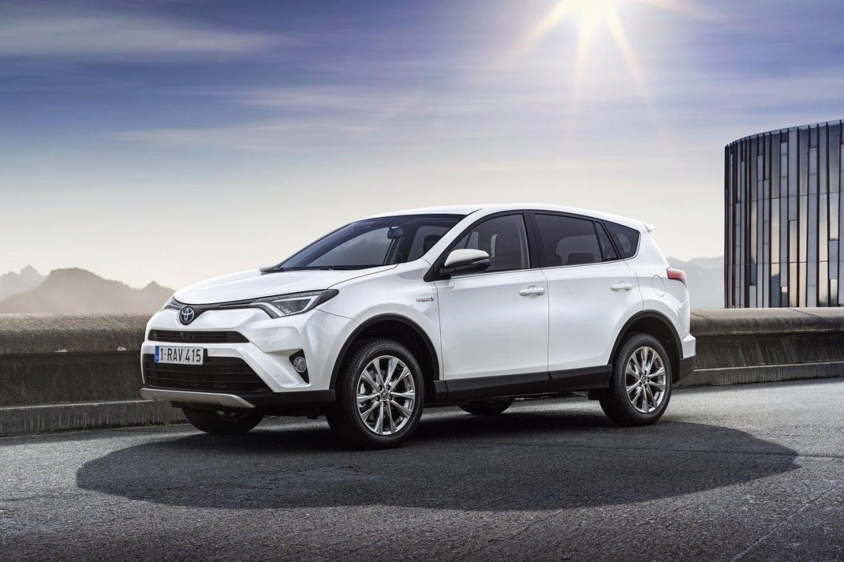 TOYOTA RAV 4