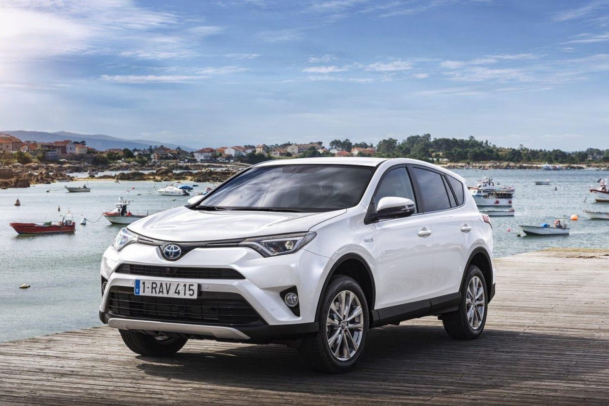 TOYOTA RAV 4