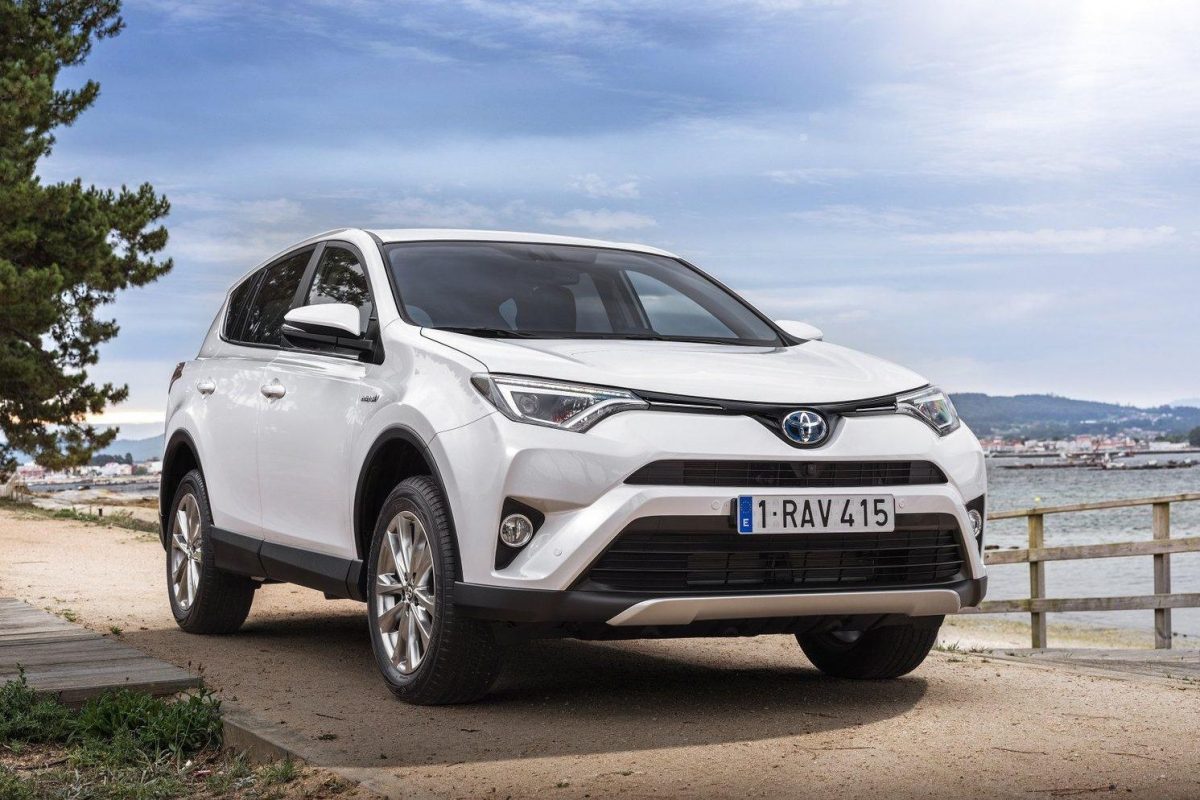 TOYOTA RAV 4