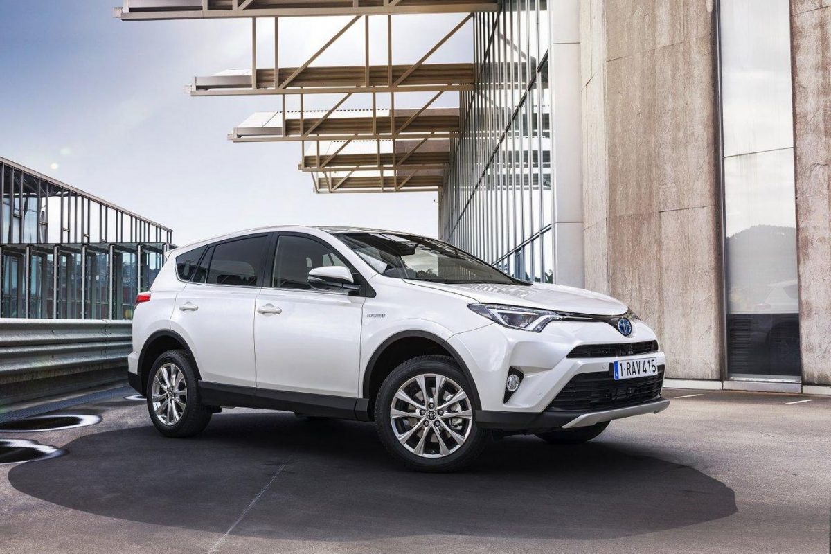 TOYOTA RAV 4