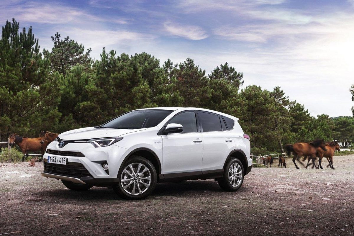 TOYOTA RAV 4