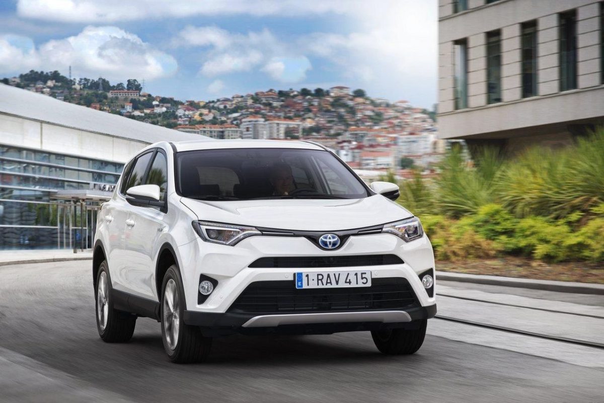 TOYOTA RAV 4