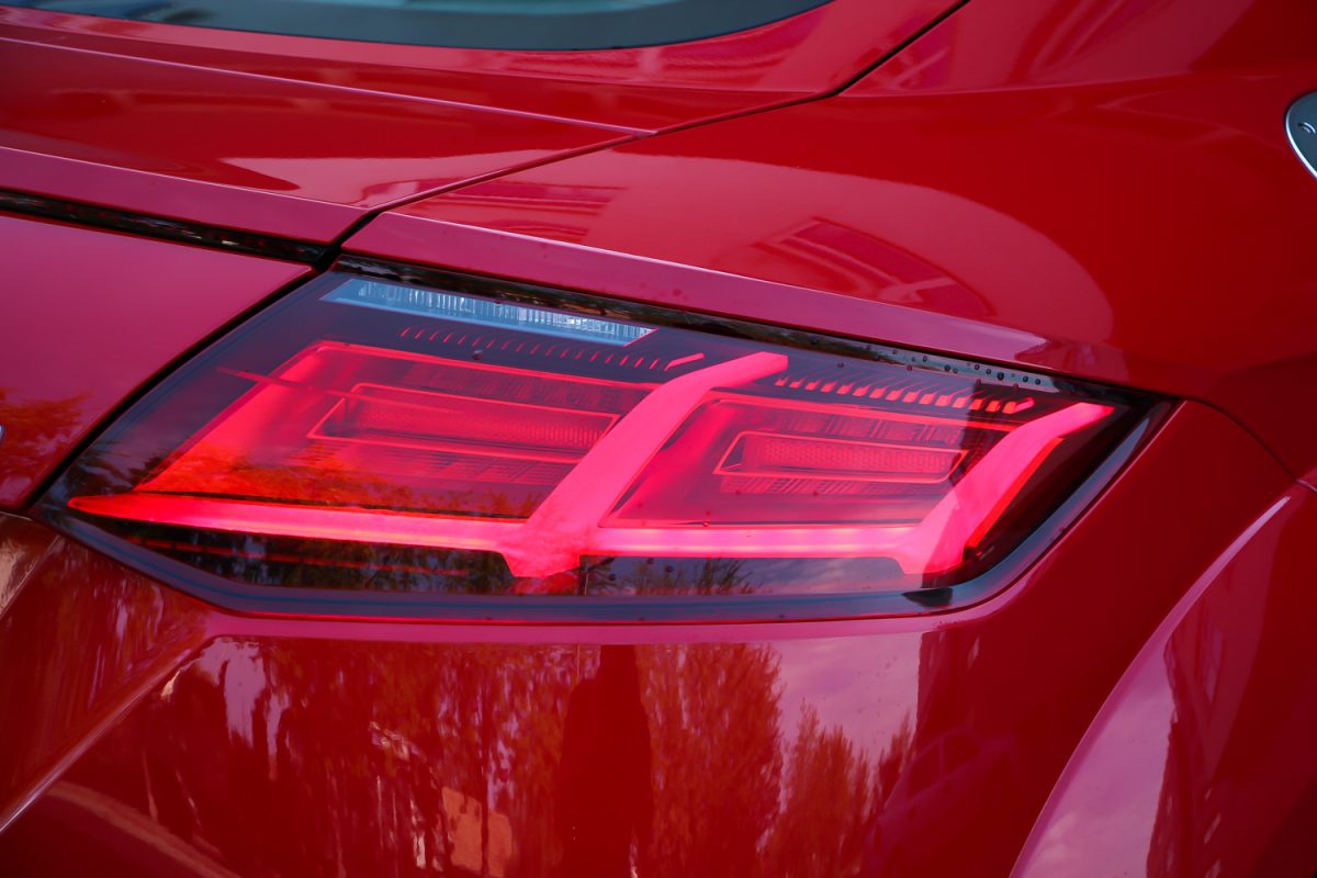 AUDI
