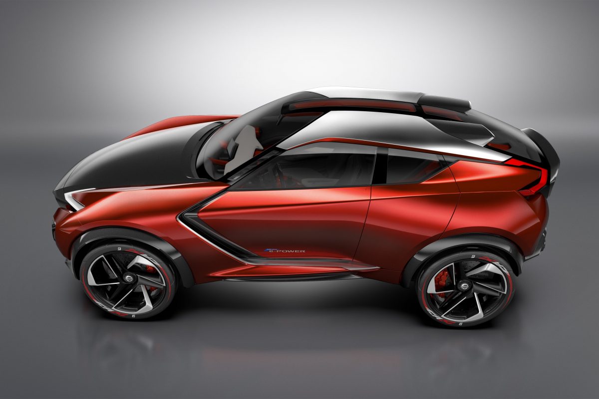 NISSAN