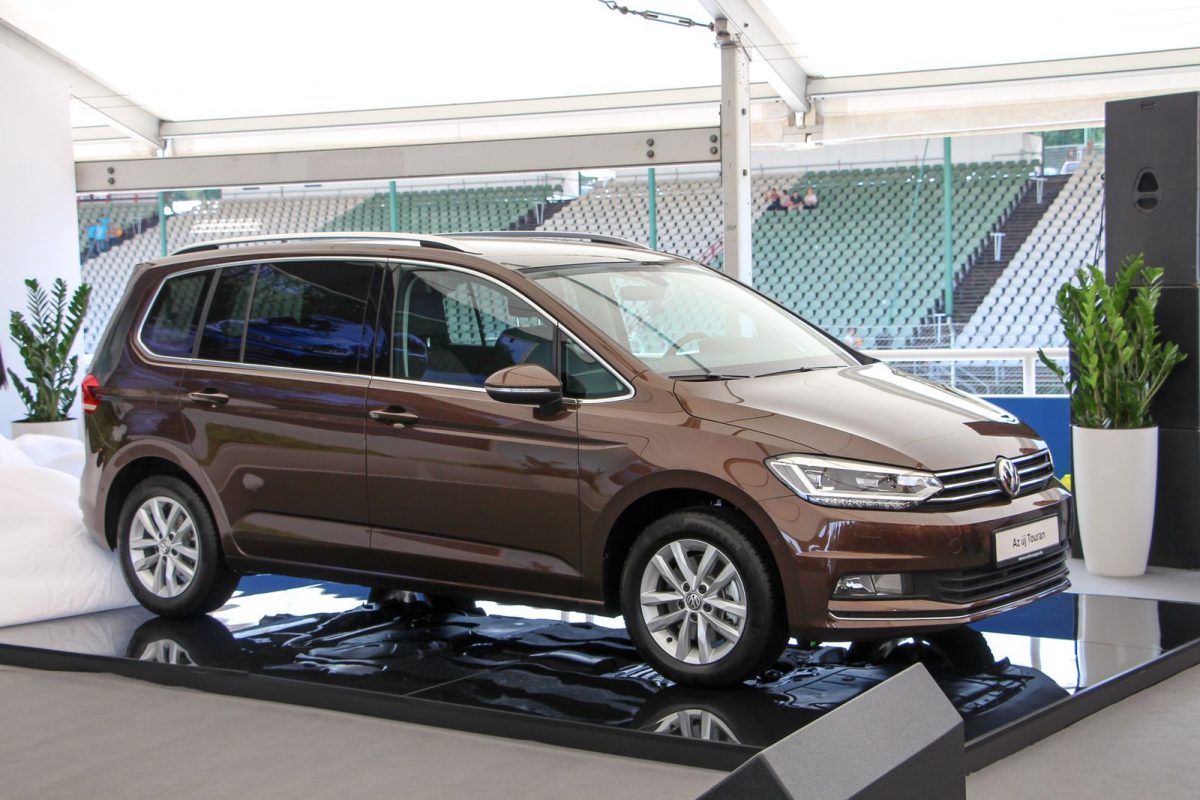 VOLKSWAGEN