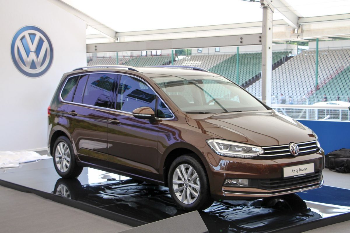 VOLKSWAGEN