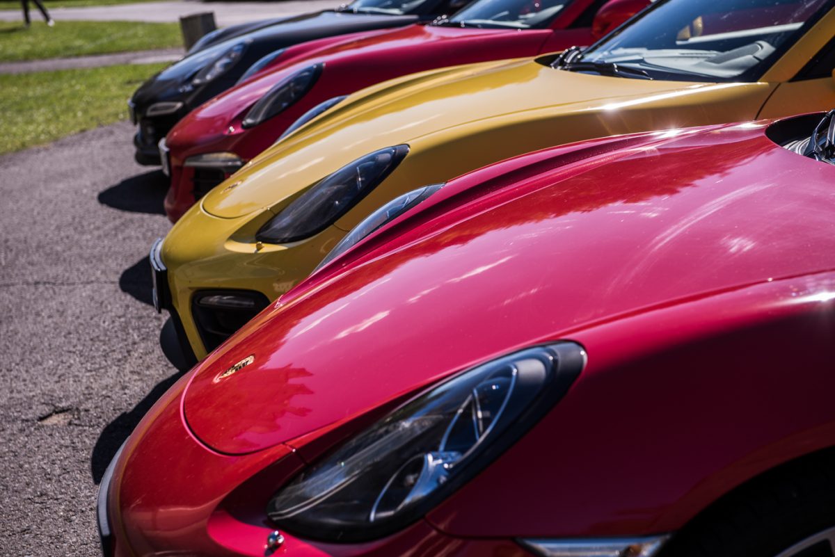 PORSCHE