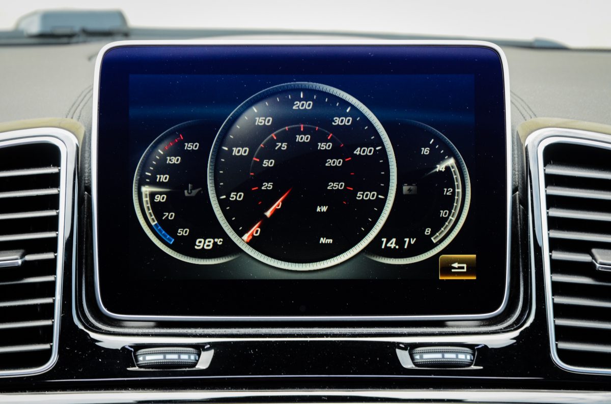 MERCEDES-BENZ
