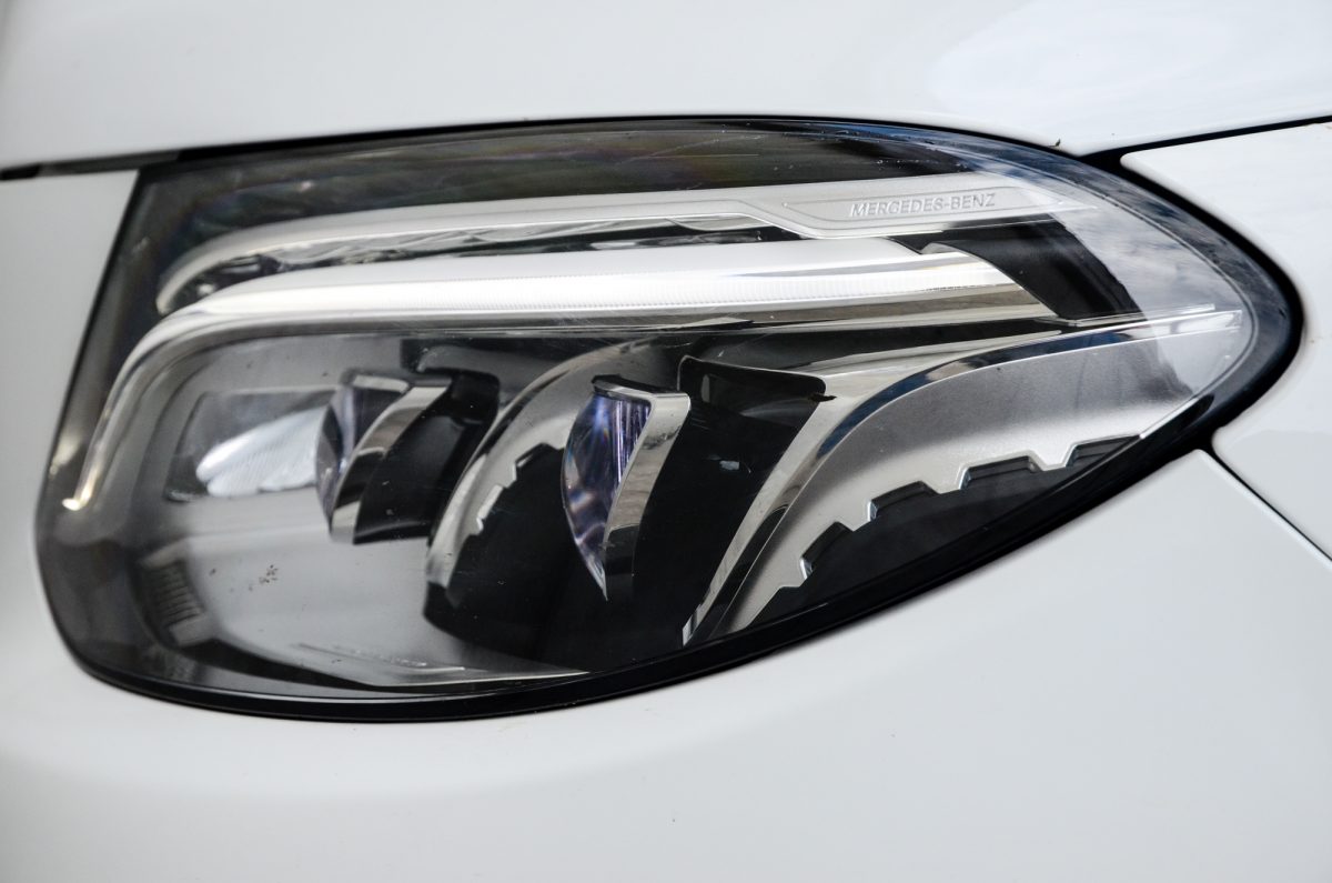 MERCEDES-BENZ