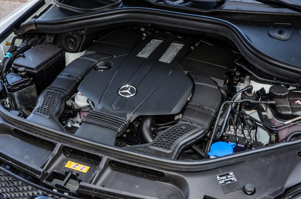 MERCEDES-BENZ
