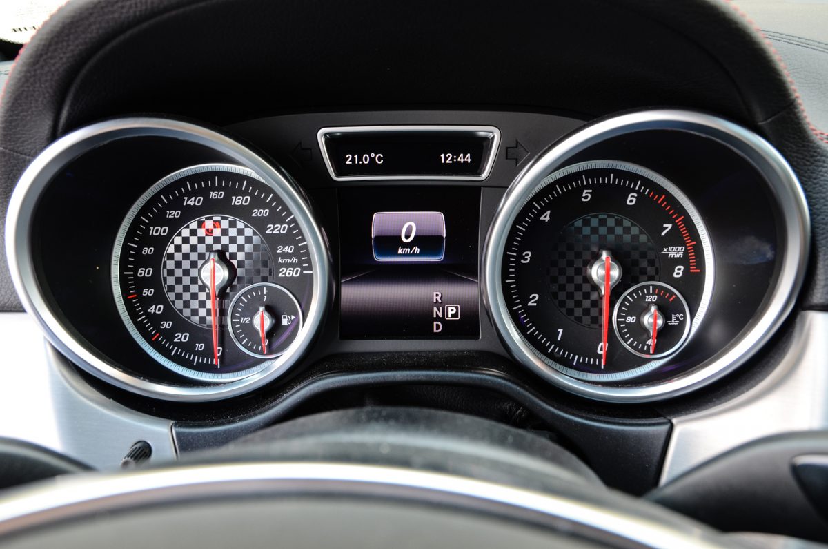 MERCEDES-BENZ