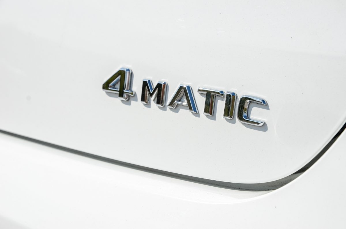 MERCEDES-BENZ