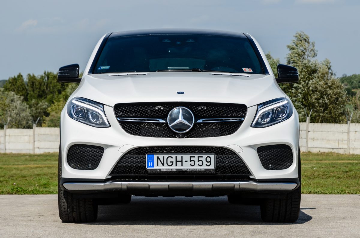 MERCEDES-BENZ