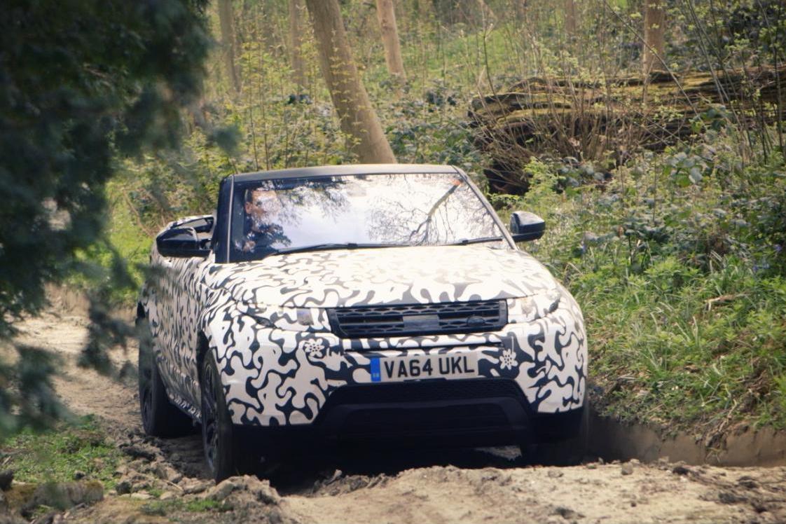 LAND ROVER